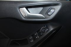 Fahrzeugabbildung Ford Fiesta ST-Line X LED NAVI DAB B&O WinterPaket