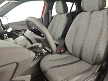 Peugeot 2008 - 12