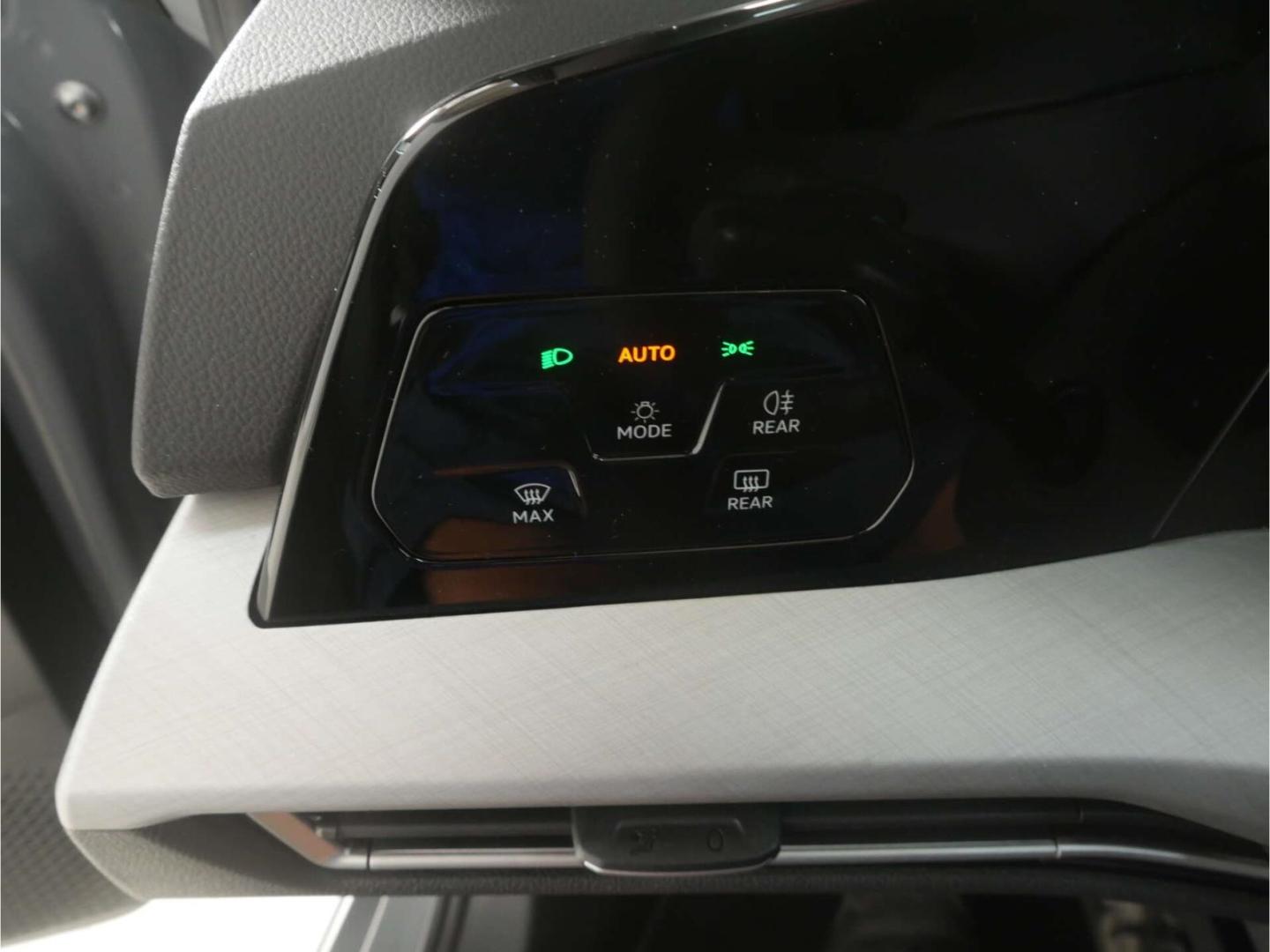 Volkswagen Golf Variant 1.5 eTSI DSG App-Connect/SH/Climatr, миниатюра 18