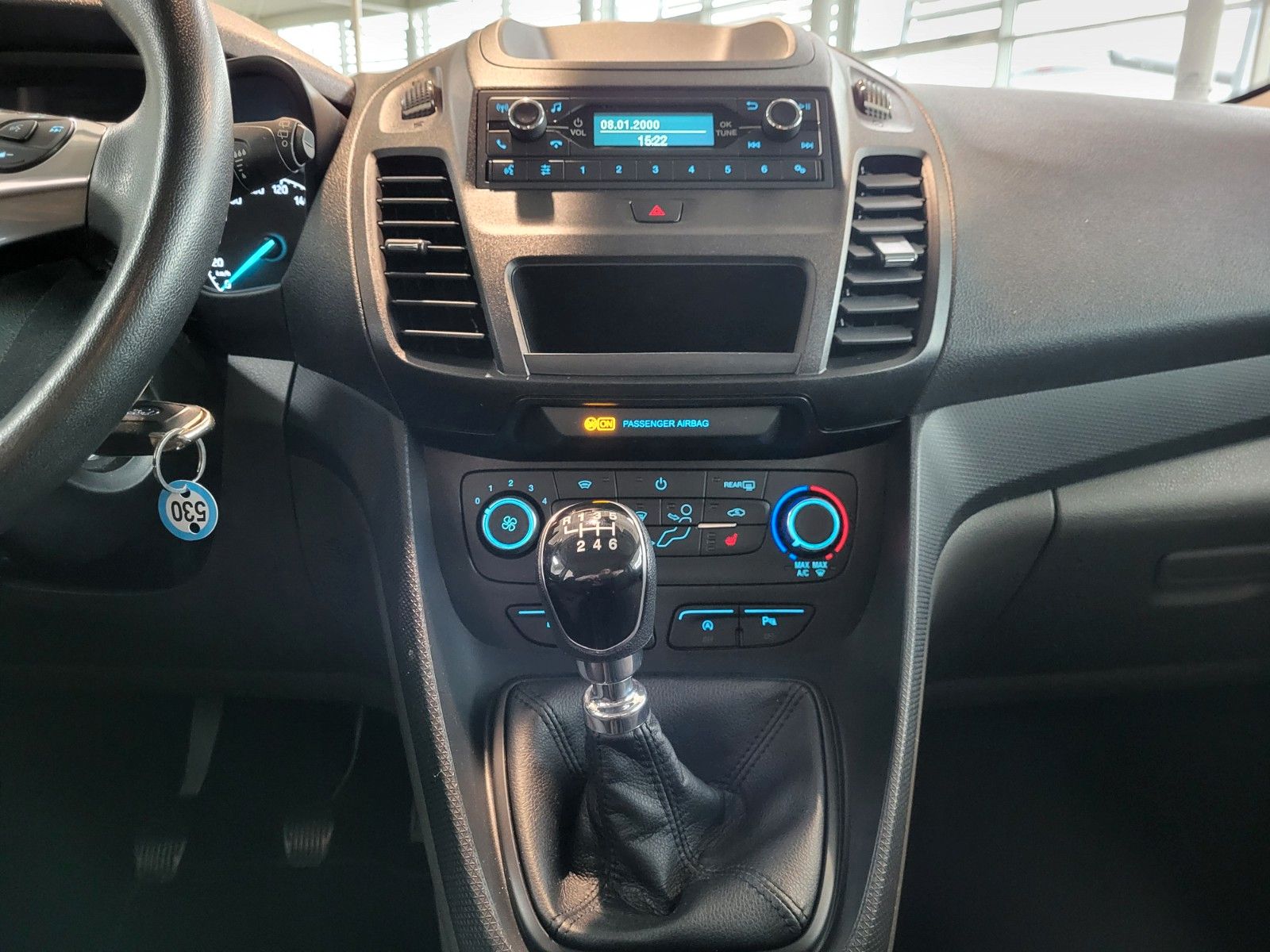 Fahrzeugabbildung Ford Grand Tourneo Connect Sitzheiz., Klima