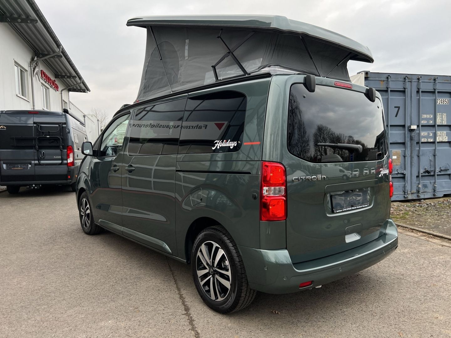 Fahrzeugabbildung Citroën Holidays BlueHDi 180 S&S EAT8 StandHZG AHK-abneh
