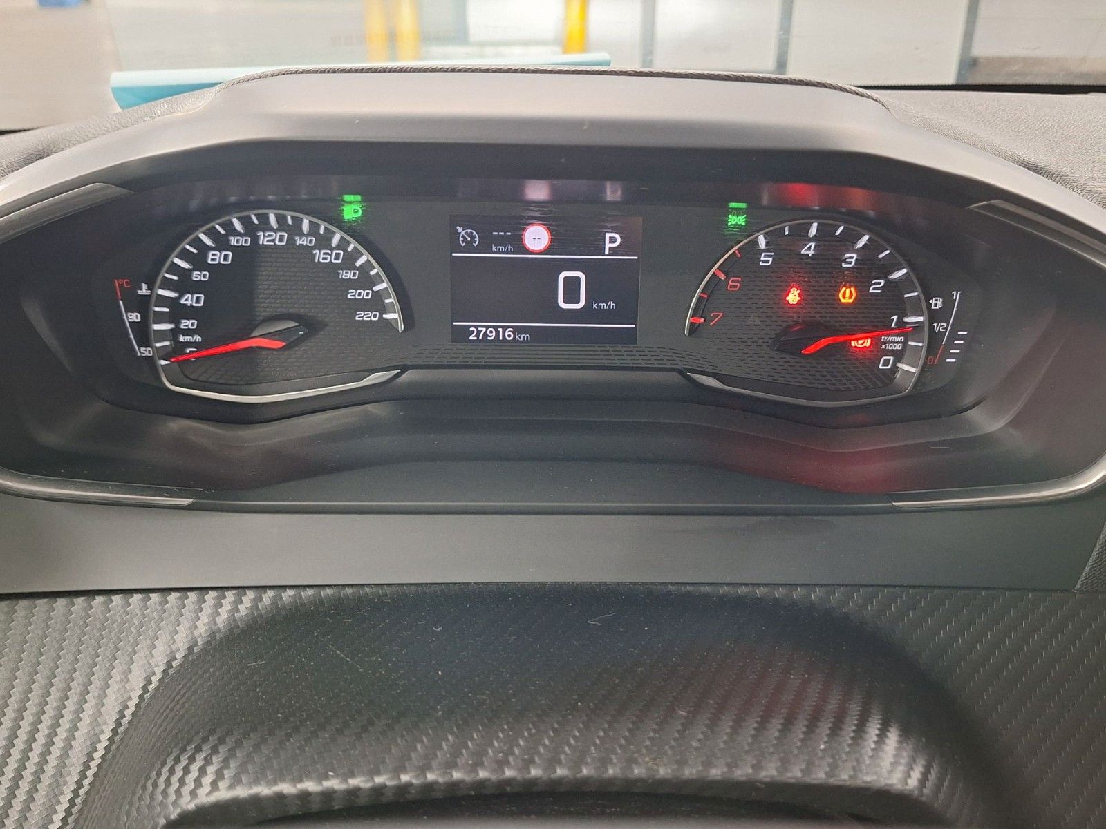 Fahrzeugabbildung Peugeot 208 Active Pack 1.2T LED/NAVI/SHZ/PDC/ALU