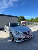 Mercedes-Benz E 350 Coupé AMG PAKET KEYLESS TÜV FRISCH - Mercedes-Benz E 350 in Mannheim