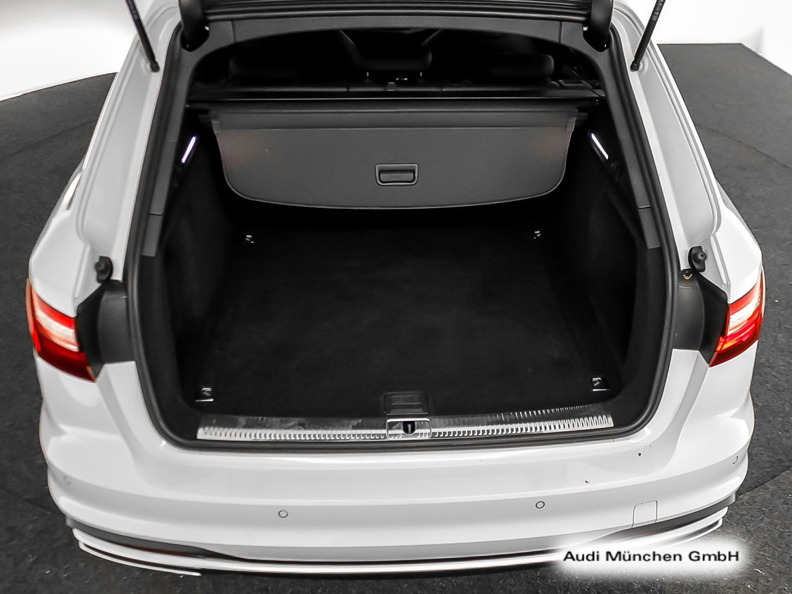 Audi A4 - Bild 23