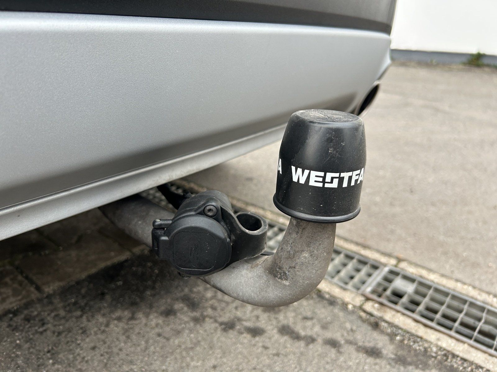 Fahrzeugabbildung Ford Kuga 2.5 PHEV Titanium Aut./ACC/KAMERA/NAVI/SHZ/