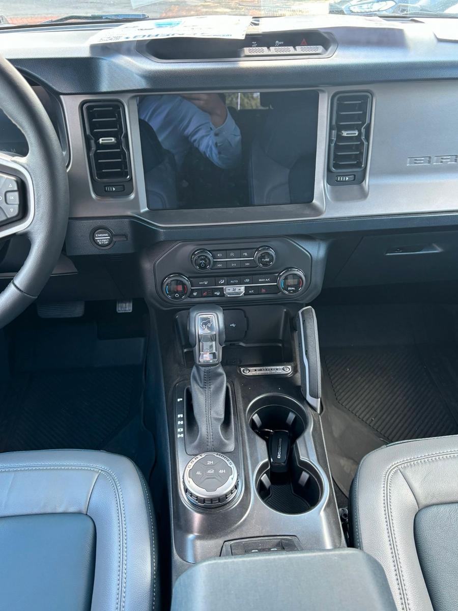Ford Bronco 2.7 l EcoBoost Outer Banks 4x4 Automatik