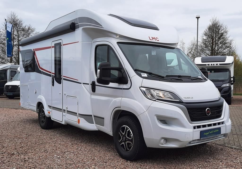 Fahrzeugabbildung LMC Tourer Lift H 630 Verfüg./Sparen Sie 17.161,- €
