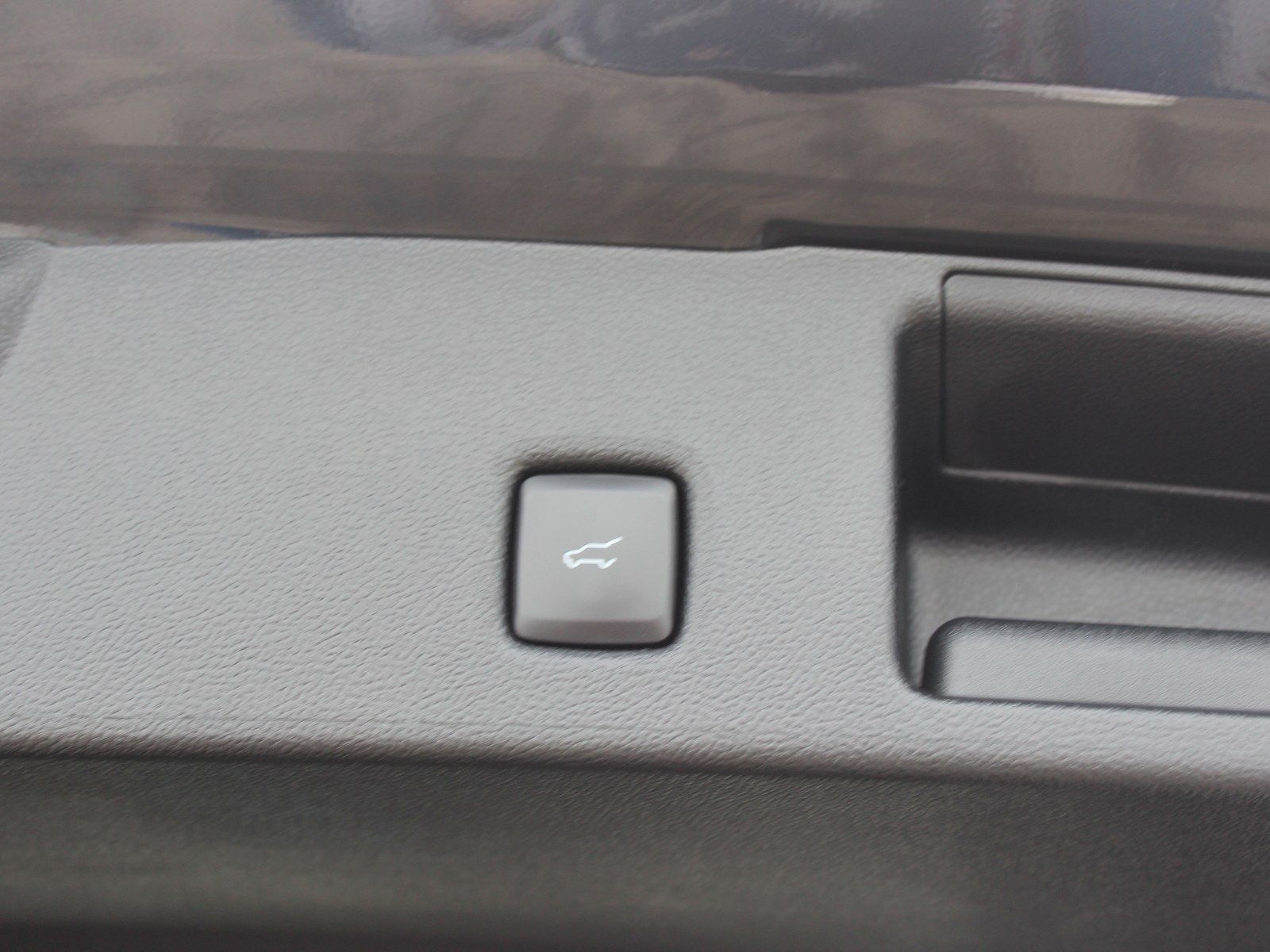Fahrzeugabbildung Ford Kuga Plug-In Hybrid Titanium X 2,5 Duratec