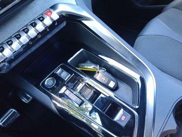 Peugeot 3008 - 11