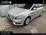 Mercedes-Benz B 180 *AHK*SITZHEIZUNG*FREISPRECHEINRICHTUNG* - silberne Mercedes-Benz B 180