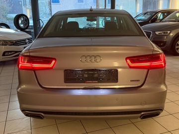 Audi A6 - 6