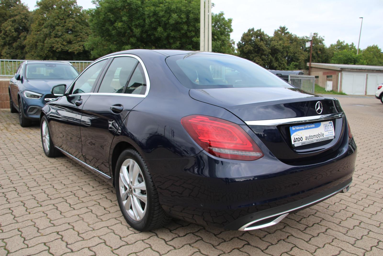 Mercedes-Benz C 180 Lim. Avantgarde LED/T-Leder/Kamera/CarPlay