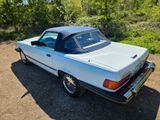 Mercedes-Benz SL 560 - aus 1987: Cabrio