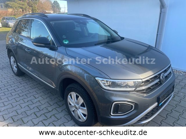 Volkswagen T-Roc Style 1.5 TSI DSG Navi AHZV 1.Hd. 36tkm