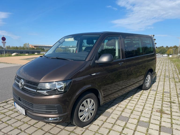 Image of Volkswagen T6 Multivan