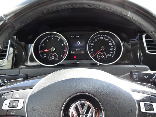 Fahrzeugabbildung Volkswagen Golf VII Lim. Allstar/DSG/Xenon/Navi/2.Hd/150PS/