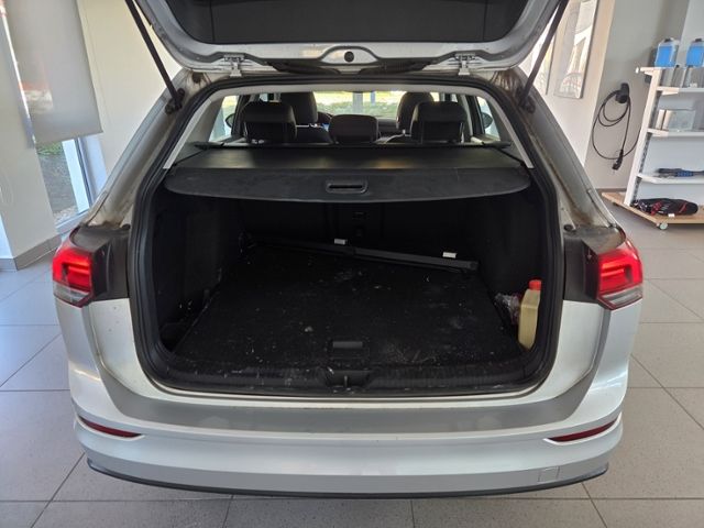 Golf Variant Life 2.0 TDI LED NAV AHK 5JGAR 8FAC