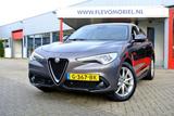 Alfa Romeo Stelvio 2.2d 180pk Super Aut. Xenon|Clima|Navi|D - graue Alfa Romeo Stelvio