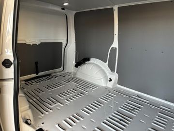 MYAUTOCENTER – Gebraucht- und Jahreswagen mit Werkstattservice in Pfaffenhofen Volkswagen T6.1 Transporter Kasten 4MOTION *1. Hand*AHK*LED