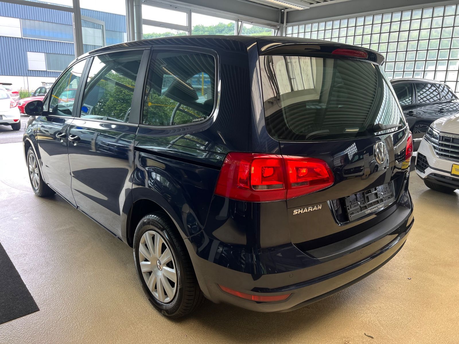 Fahrzeugabbildung Volkswagen Sharan 2.0 TDI BMT*CARPLAY*RÜCKFAHRKAMERA*7.SITZ