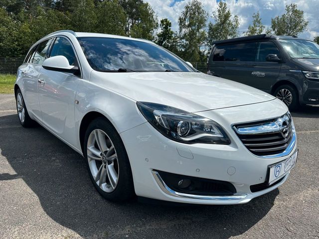 Opel Insignia CT ST 2.0 CDTI Business Innovation A...