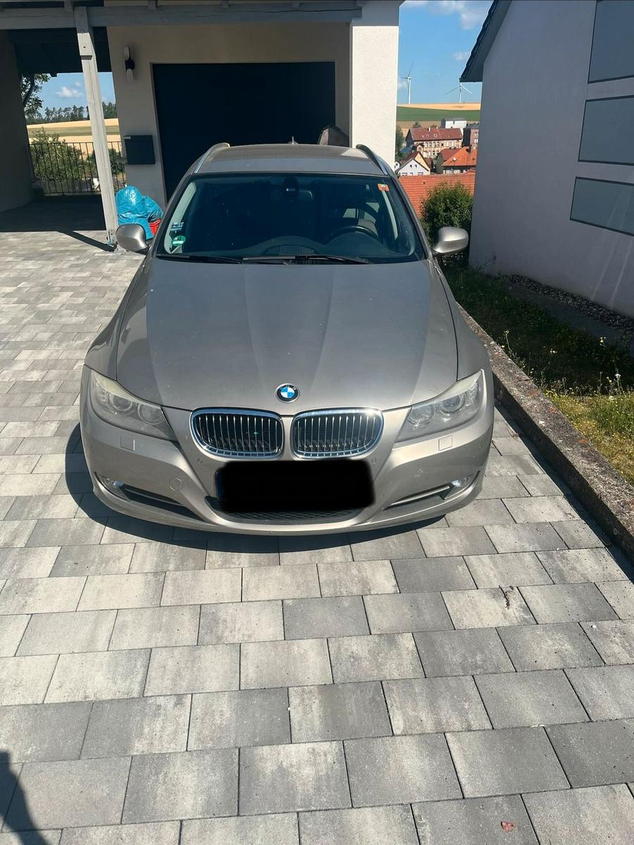 BMW 320