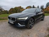Volvo V60 T5 Geartronic Inscription *Garantie**AHK* - Volvo V60 Inscription mit Benzin-Antrieb