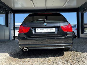 BMW 320 - 4