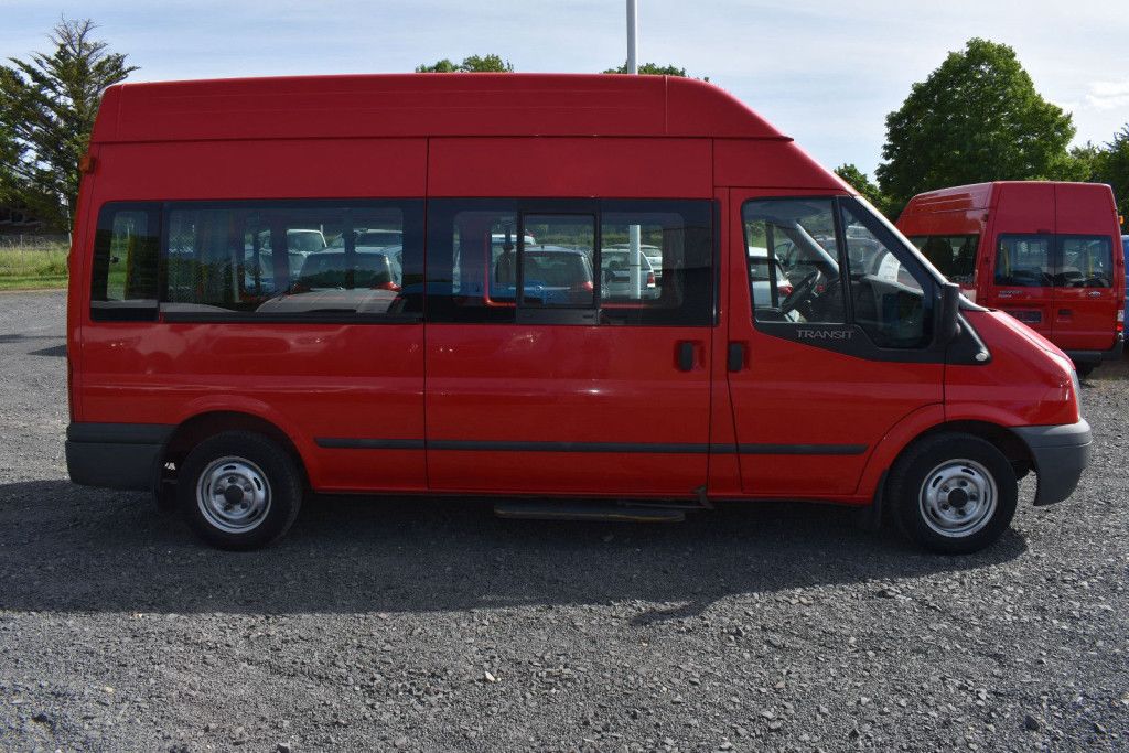Fahrzeugabbildung Ford Transit Kombi FT 300 L Behindertengerecht #8263