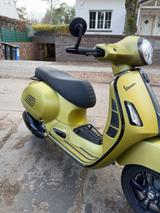 Vespa 300 GTS Supersport 1 Hand  - VESPA SUPERSPORT GTS
