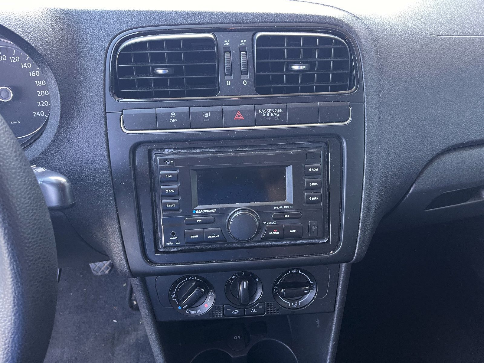 Fahrzeugabbildung Volkswagen Polo V Trendline
