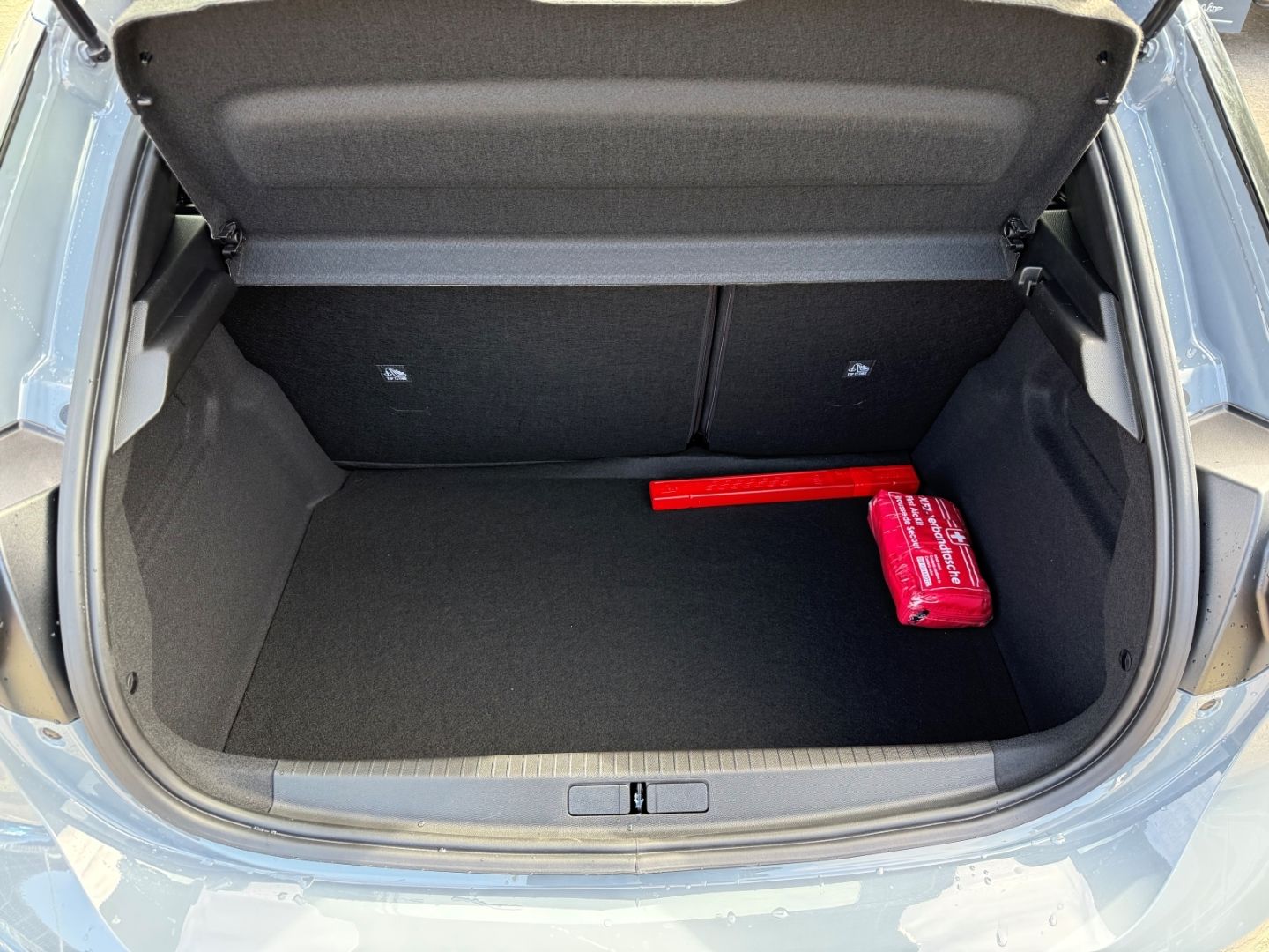 Fahrzeugabbildung Opel Corsa F Edition SHZ+LHZ+Kamera