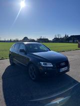 Audi Q5 2.0 TDI S tronic quattro - - Audi Q5 Gebrauchtwagen in Freiburg
