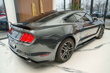 Ford Mustang - 5