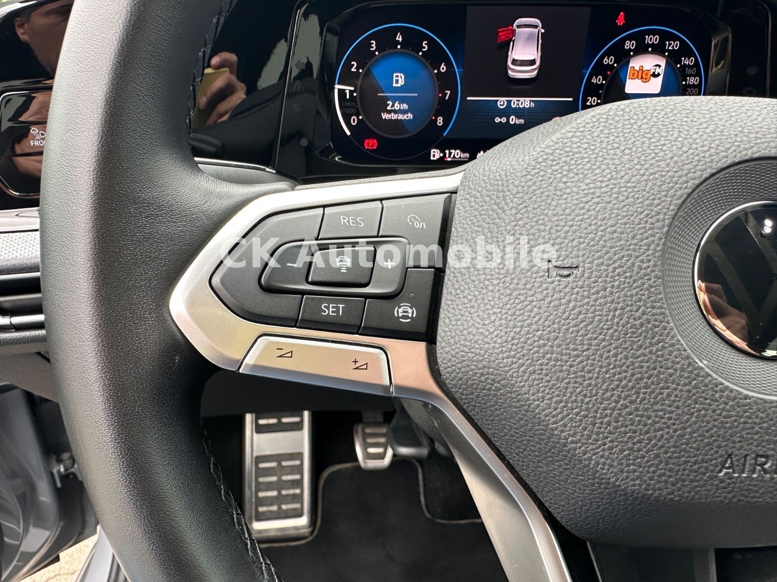 Fahrzeugabbildung Volkswagen Golf VIII Lim. Active 1.5 TSI/Navi/LED/ACC/PDC