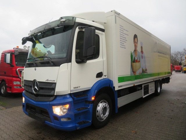 Mercedes-Benz ANTOS 1827 Carrier 950 UMt° 2Kammer,2t LBW, 8.6m