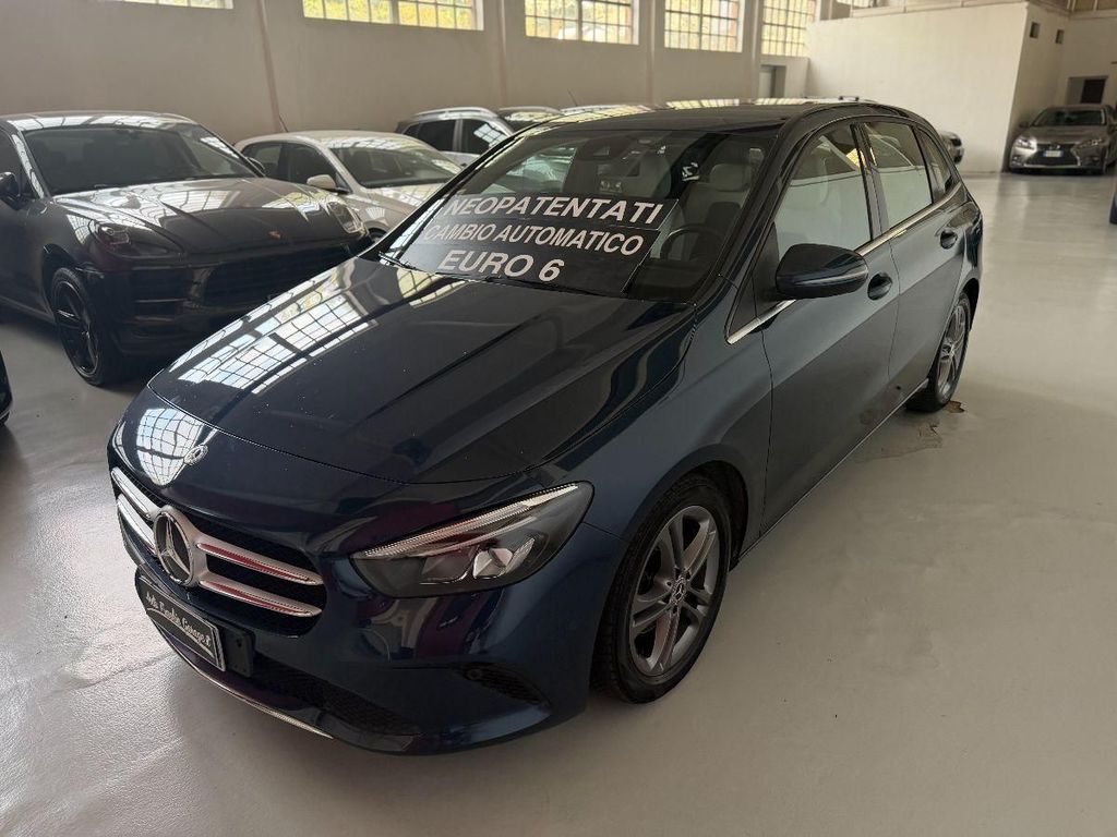 Image of Mercedes-Benz B 180