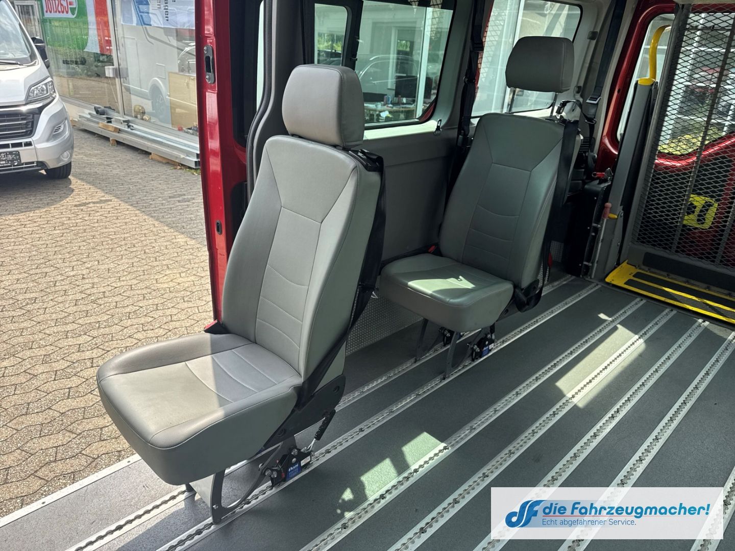 Fahrzeugabbildung Opel Movano StandHZG PDC Berganfahrass.*8036