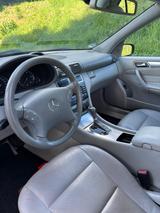 Mercedes-Benz C 220 CDI AVANTGARDE 2004 - gebrauchte Mercedes-Benz C 220 aus dem Jahr 2004