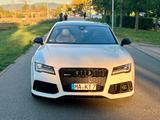 Audi RS7 Sportback quattro - Vollausstattung gepflegt - Audi RS7 mit Benzin-Antrieb: Automatik