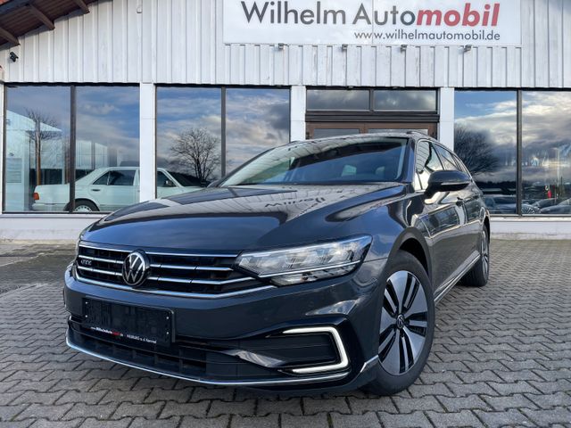 Volkswagen Passat Variant GTE Sonnenrollo Kamera TravelAssi