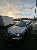 Toyota Avensis T25 2.0D - Toyota Avensis T25 mit Diesel-Antrieb