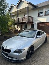 BMW 645Ci Coupé - - graue BMW 645