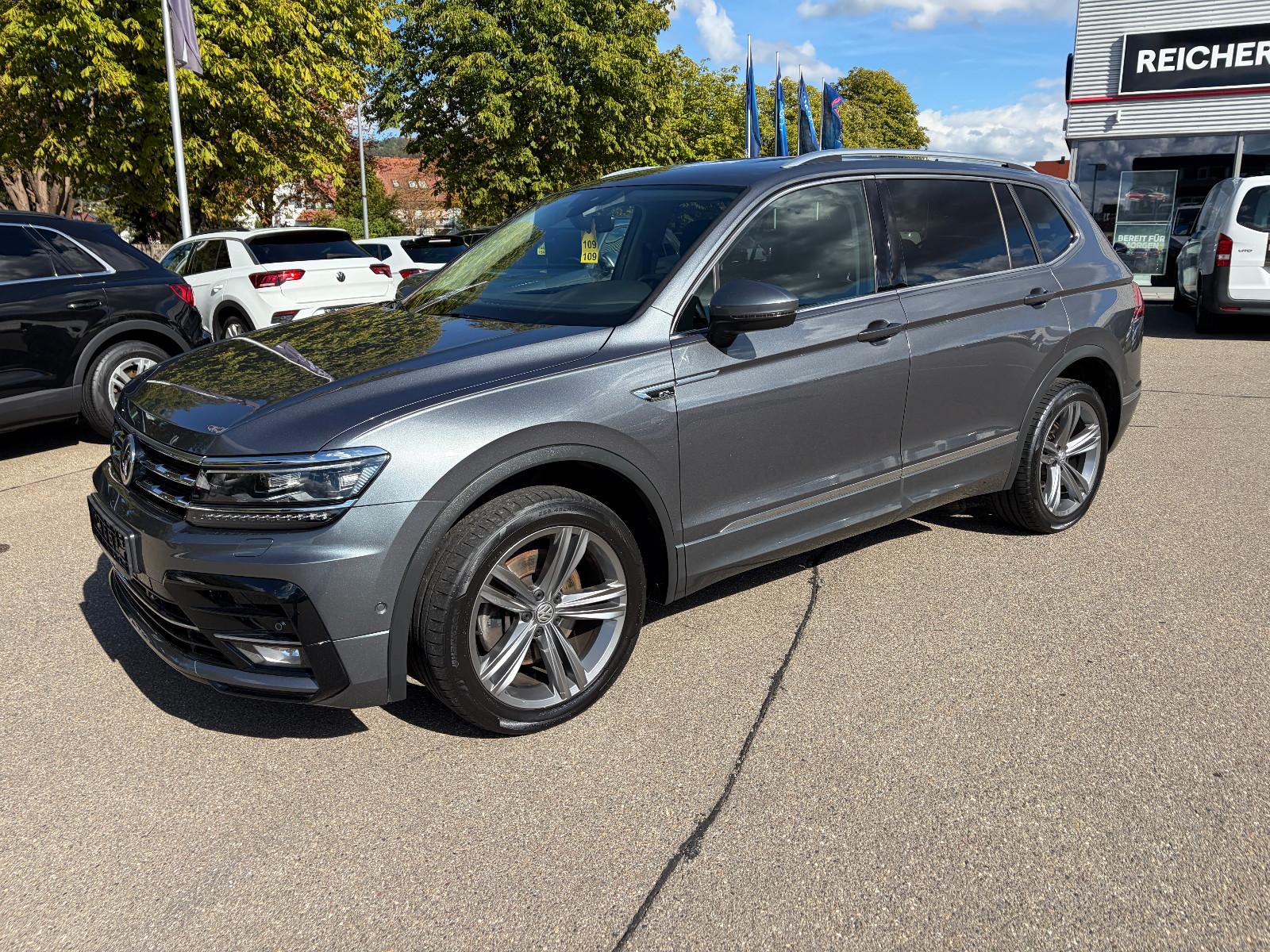 Volkswagen Tiguan R-Line 200PS DSG 4m #7-S #AHK #STH #IQLED
