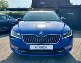 Skoda Superb Automatik Navi Garantie Service Tüv NEU - Skoda Gebrauchtwagen von 2018