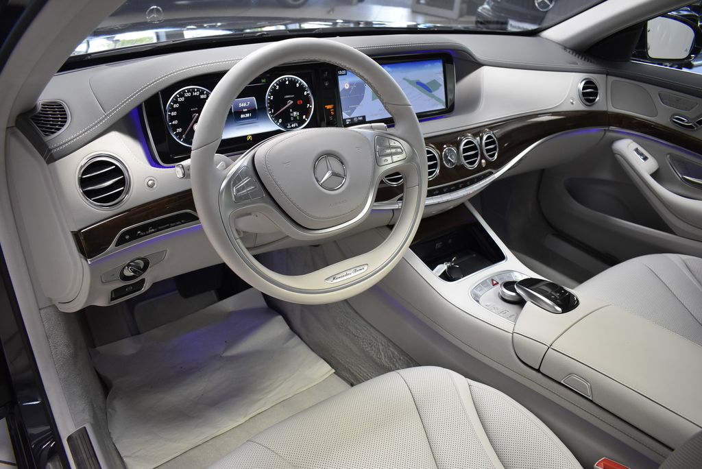 Mercedes-Benz S 500 4M PANO AHK MB SCHECKH DISTR TOTW MEMORY