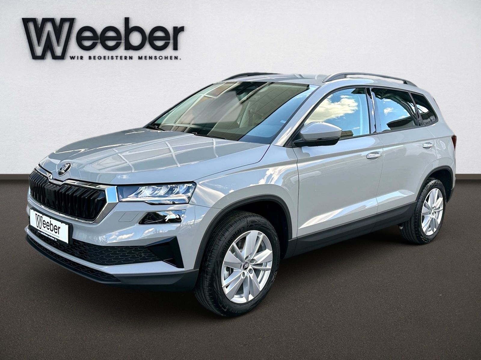 Skoda KAROQ 1.5 TSI DSG Selection AHK Navi LED PDC imagem 3