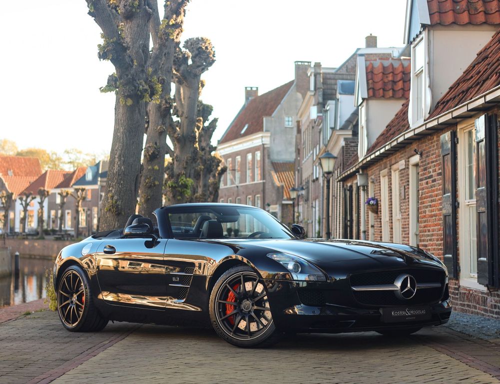 Mercedes-Benz SLS AMG