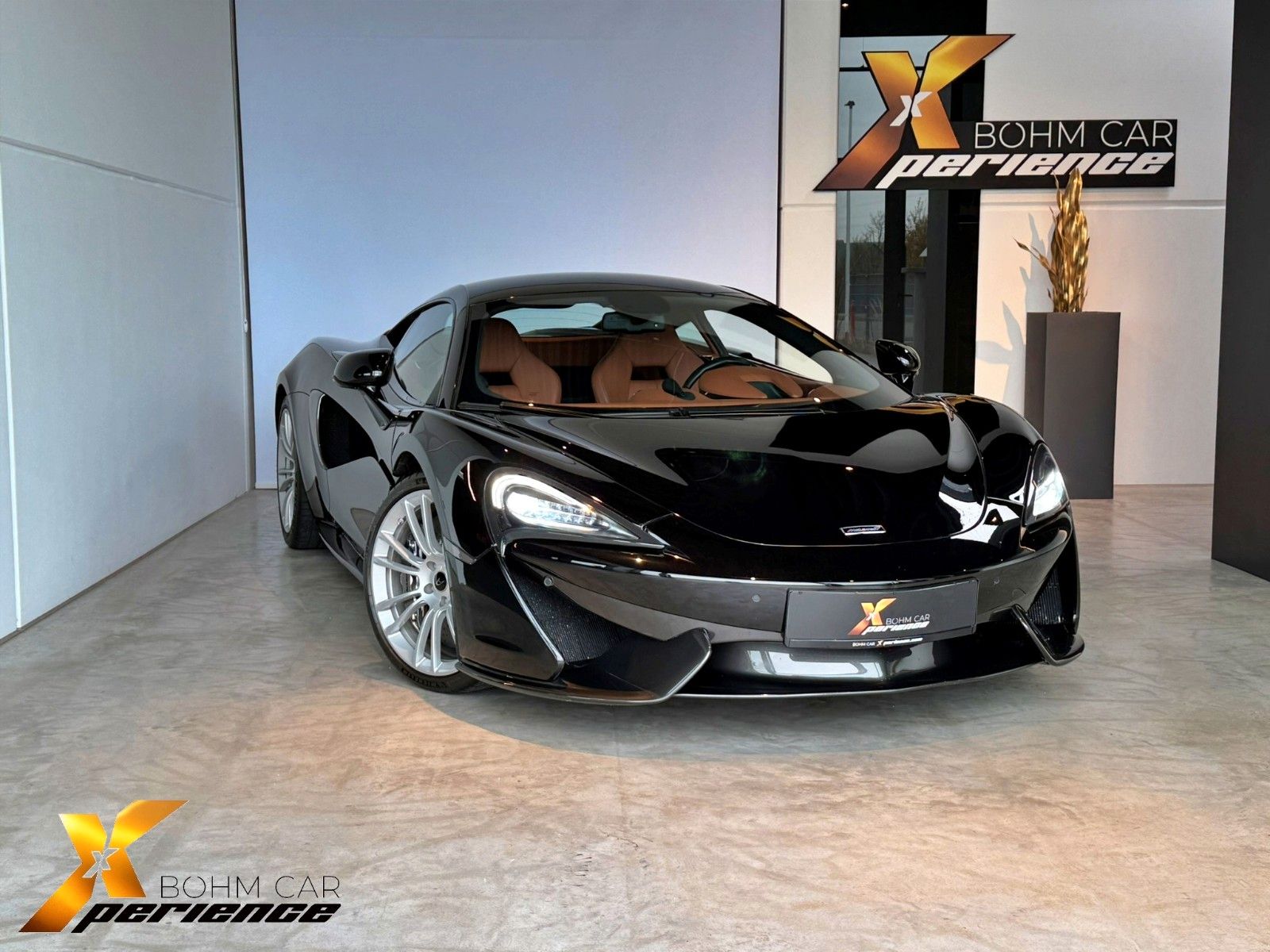 MCLAREN 570S