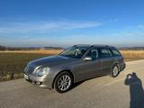 Mercedes-Benz E 280 (W211) Gepflegtes Garagenfahrzeug - Mercedes-Benz: W 211